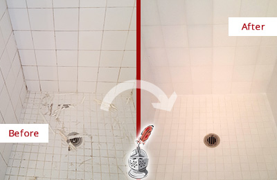 Before and After Picture of a Dripping Springs Bathroom Re-Caulked To Repair Damaged Caulking